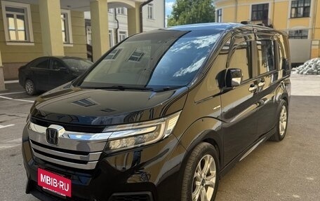 Honda Stepwgn IV, 2018 год, 2 300 000 рублей, 13 фотография