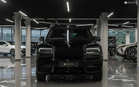 Rolls-Royce Cullinan, 2024 год, 56 000 000 рублей, 3 фотография