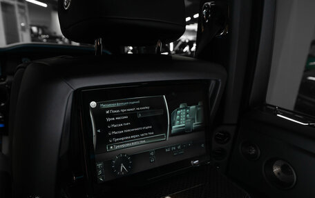 Rolls-Royce Cullinan, 2024 год, 56 000 000 рублей, 25 фотография