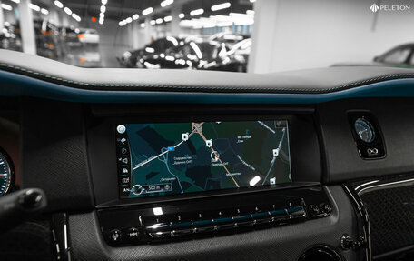 Rolls-Royce Cullinan, 2024 год, 56 000 000 рублей, 30 фотография