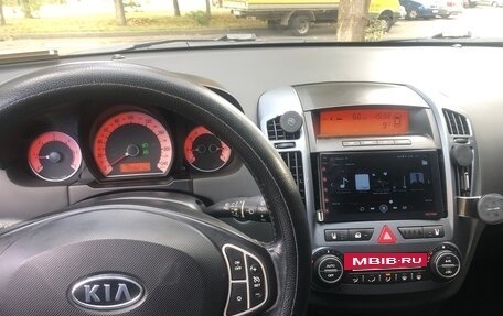 KIA cee'd I рестайлинг, 2008 год, 770 000 рублей, 16 фотография