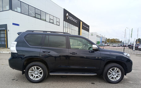 Toyota Land Cruiser Prado 150 рестайлинг 2, 2010 год, 2 260 000 рублей, 5 фотография