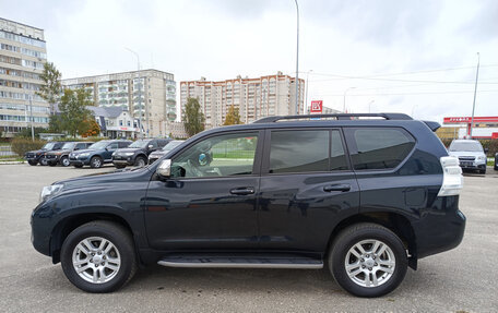 Toyota Land Cruiser Prado 150 рестайлинг 2, 2010 год, 2 260 000 рублей, 10 фотография