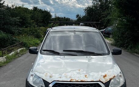 Datsun on-DO I рестайлинг, 2014 год, 290 000 рублей, 1 фотография