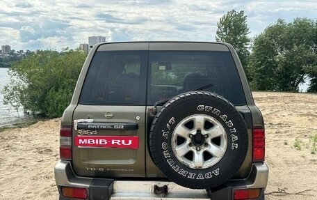 Nissan Patrol, 1999 год, 650 000 рублей, 4 фотография