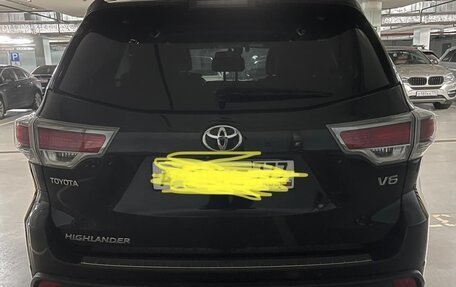 Toyota Highlander III, 2014 год, 2 650 000 рублей, 5 фотография