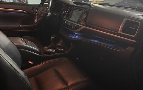 Toyota Highlander III, 2014 год, 2 650 000 рублей, 10 фотография
