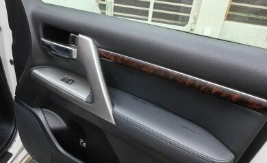 Toyota Land Cruiser 200, 2015 год, 3 640 000 рублей, 5 фотография