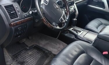 Toyota Land Cruiser 200, 2015 год, 3 640 000 рублей, 9 фотография