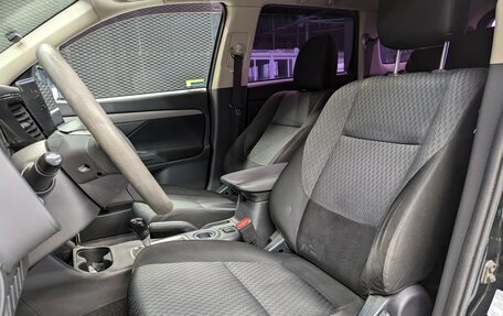 Mitsubishi Outlander III рестайлинг 3, 2012 год, 1 340 000 рублей, 17 фотография