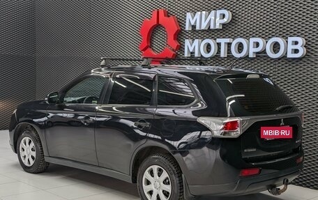 Mitsubishi Outlander III рестайлинг 3, 2012 год, 1 340 000 рублей, 8 фотография