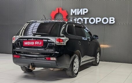 Mitsubishi Outlander III рестайлинг 3, 2012 год, 1 340 000 рублей, 13 фотография