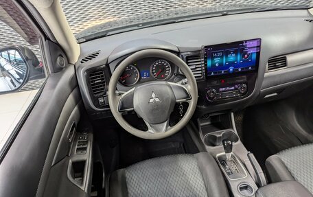 Mitsubishi Outlander III рестайлинг 3, 2012 год, 1 340 000 рублей, 27 фотография