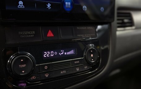 Mitsubishi Outlander III рестайлинг 3, 2012 год, 1 340 000 рублей, 34 фотография