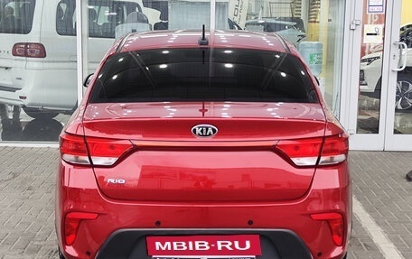 KIA Rio IV, 2018 год, 1 290 000 рублей, 4 фотография