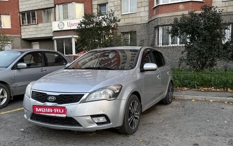 KIA cee'd I рестайлинг, 2010 год, 790 000 рублей, 1 фотография