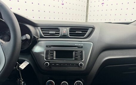 KIA Rio III рестайлинг, 2015 год, 800 000 рублей, 15 фотография