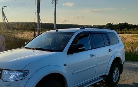 Mitsubishi Pajero Sport II рестайлинг, 2014 год, 1 290 000 рублей, 3 фотография
