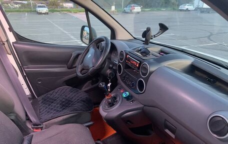 Peugeot Partner II рестайлинг 2, 2012 год, 680 000 рублей, 8 фотография