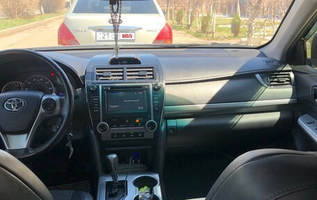 Toyota Camry, 2014 год, 1 250 000 рублей, 10 фотография