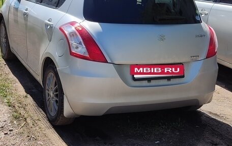Suzuki Swift IV, 2015 год, 850 000 рублей, 2 фотография