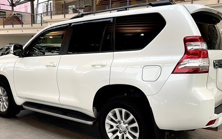 Toyota Land Cruiser Prado 150 рестайлинг 2, 2016 год, 4 500 000 рублей, 4 фотография