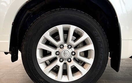 Toyota Land Cruiser Prado 150 рестайлинг 2, 2016 год, 4 500 000 рублей, 13 фотография