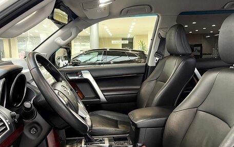 Toyota Land Cruiser Prado 150 рестайлинг 2, 2016 год, 4 500 000 рублей, 21 фотография