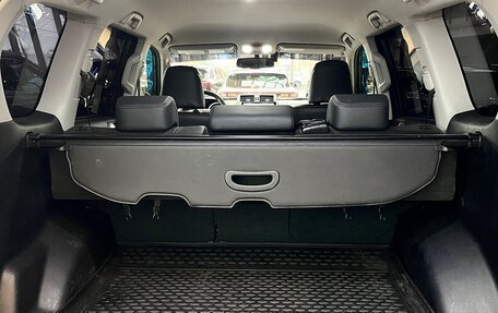 Toyota Land Cruiser Prado 150 рестайлинг 2, 2016 год, 4 500 000 рублей, 31 фотография