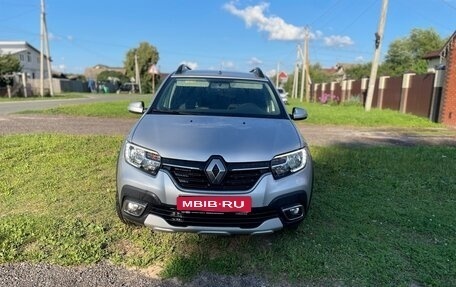 Renault Sandero II рестайлинг, 2020 год, 1 215 000 рублей, 1 фотография