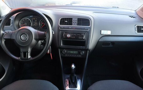 Volkswagen Polo VI (EU Market), 2010 год, 729 000 рублей, 6 фотография