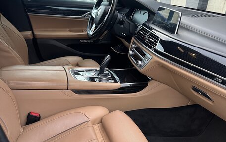 BMW 7 серия, 2016 год, 3 500 000 рублей, 14 фотография