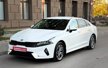 KIA K5, 2021 год, 2 750 000 рублей, 2 фотография