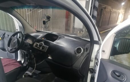 Renault Kangoo II рестайлинг, 2012 год, 650 000 рублей, 9 фотография