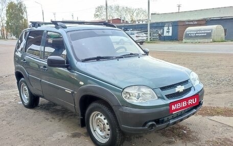 Chevrolet Niva I рестайлинг, 2016 год, 550 000 рублей, 2 фотография