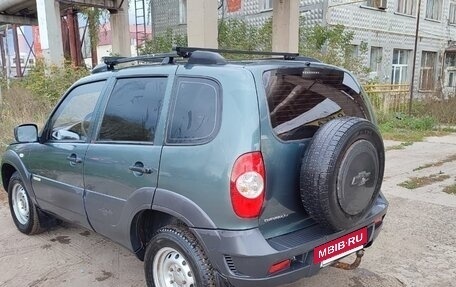 Chevrolet Niva I рестайлинг, 2016 год, 550 000 рублей, 4 фотография