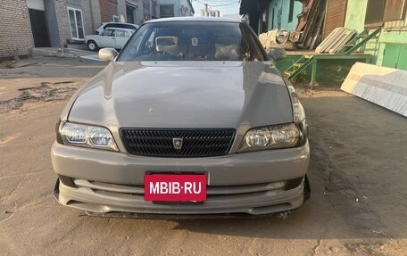 Toyota Chaser IV, 1994 год, 900 000 рублей, 2 фотография