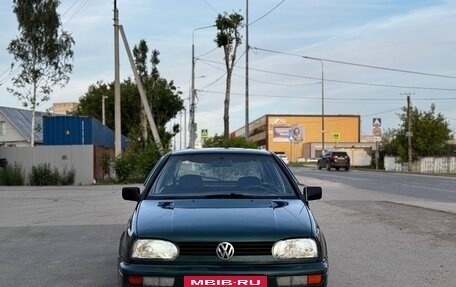 Volkswagen Golf III, 1995 год, 170 000 рублей, 2 фотография