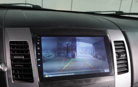 Mitsubishi Outlander III рестайлинг 3, 2010 год, 1 299 000 рублей, 13 фотография