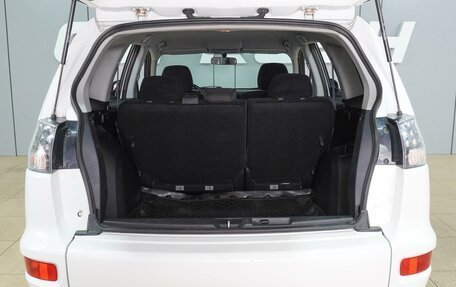 Mitsubishi Outlander III рестайлинг 3, 2010 год, 1 299 000 рублей, 23 фотография