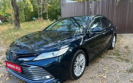 Toyota Camry, 2018 год, 2 500 000 рублей, 1 фотография