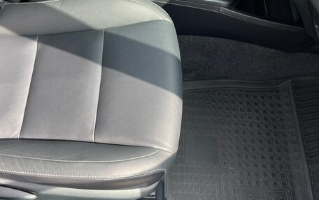 Toyota RAV4, 2016 год, 3 000 000 рублей, 13 фотография