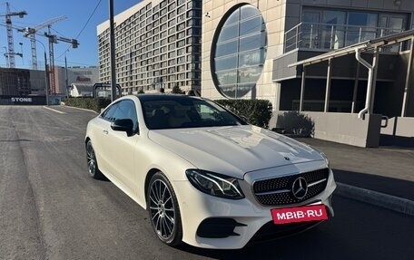 Mercedes-Benz E-Класс, 2019 год, 4 900 000 рублей, 3 фотография