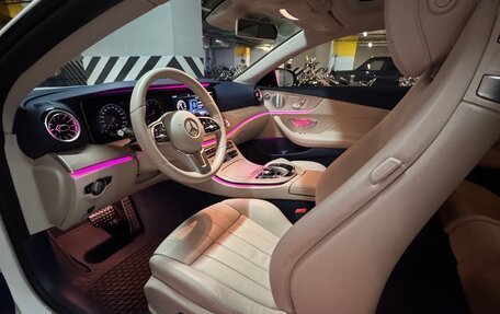 Mercedes-Benz E-Класс, 2019 год, 4 900 000 рублей, 9 фотография