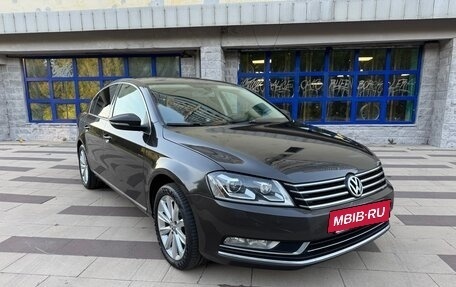 Volkswagen Passat B7, 2012 год, 1 095 000 рублей, 3 фотография