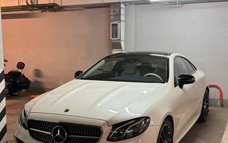 Mercedes-Benz E-Класс, 2019 год, 4 900 000 рублей, 15 фотография