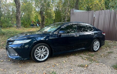 Toyota Camry, 2018 год, 2 500 000 рублей, 9 фотография