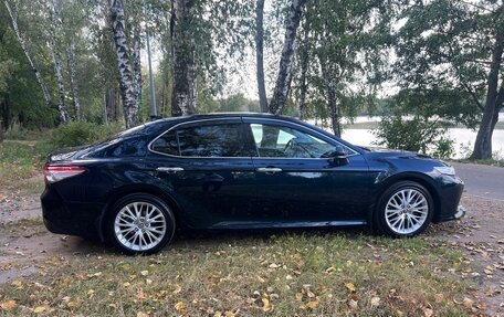 Toyota Camry, 2018 год, 2 500 000 рублей, 8 фотография