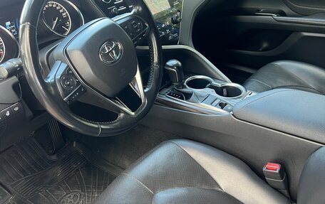 Toyota Camry, 2018 год, 2 500 000 рублей, 20 фотография
