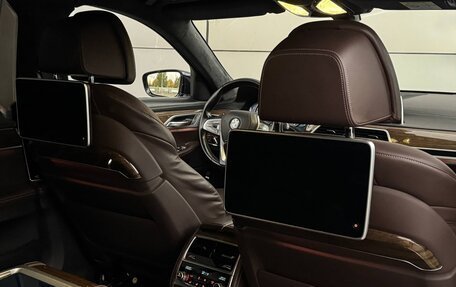BMW 7 серия, 2016 год, 4 949 000 рублей, 25 фотография